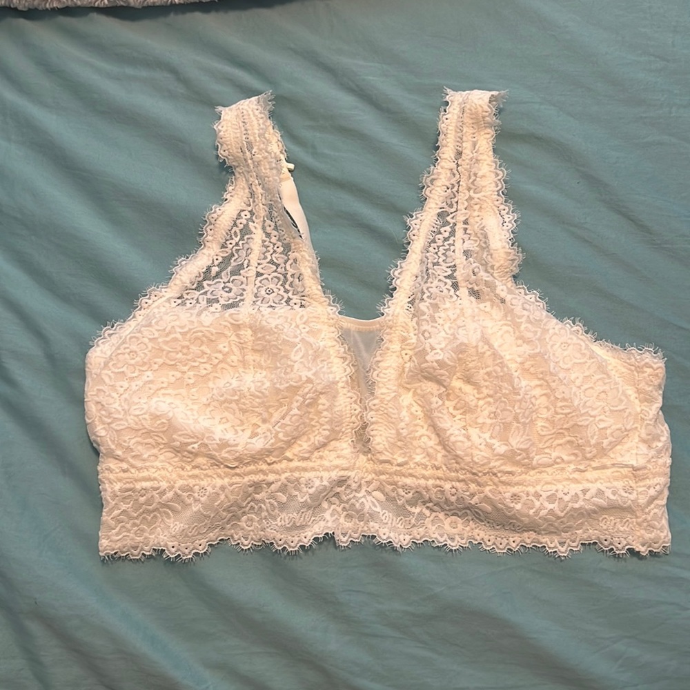 Aerie ivory bralette- NWT